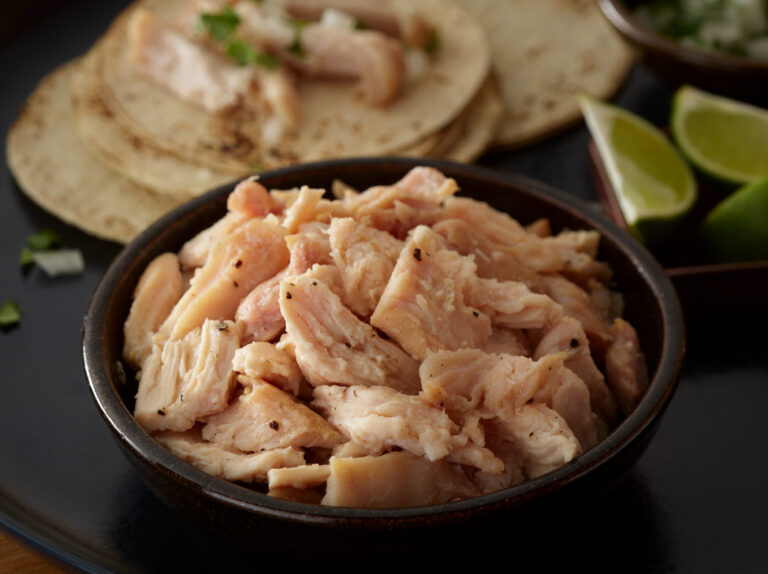 Ready-to-Eat Pulled Chicken : Hardwood Smoked Pulled Chicken